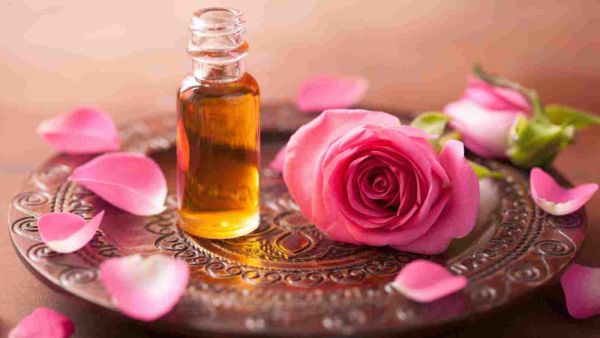 زيت الورد مضاد للفيروسات