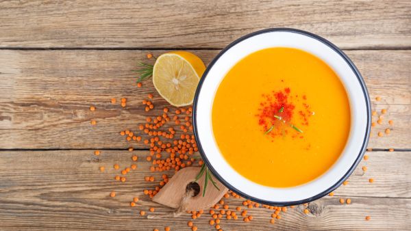 شوربة العدس العادية