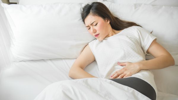 الزنجبيل مفيد جدًا في تنزيل الدورة المتأخرة وإدرار اللبن