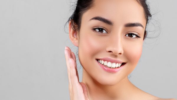 ماسكات منزلية لتنظيف البشرة بعمق
