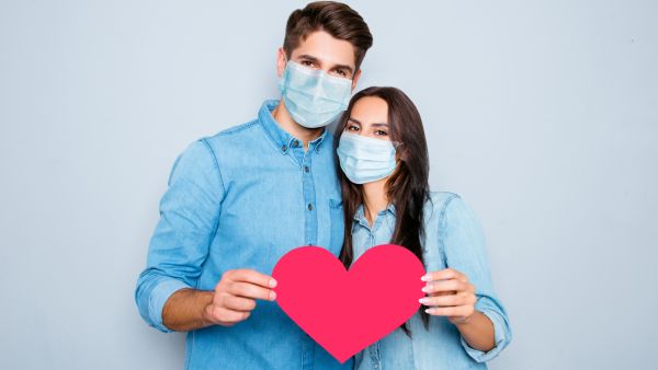 ركزي على الخروج من روتينك مع شريكك عند الاحتفال بعيد الحب