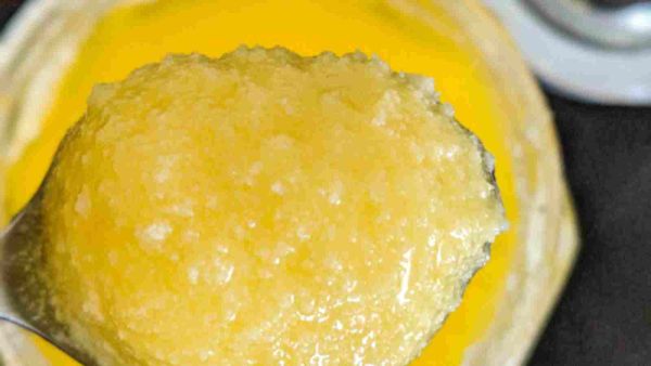 السمن البلدي للحصول على بشرة ناعمة وحريرية 