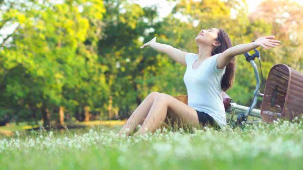 برج الحوت طبيعتها الحنونة العطوفة تمنحها المزيد من الرومانسية