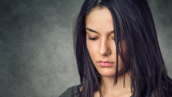 برج العقرب برج حساس وكتوم للغاية وحذر دائمًا