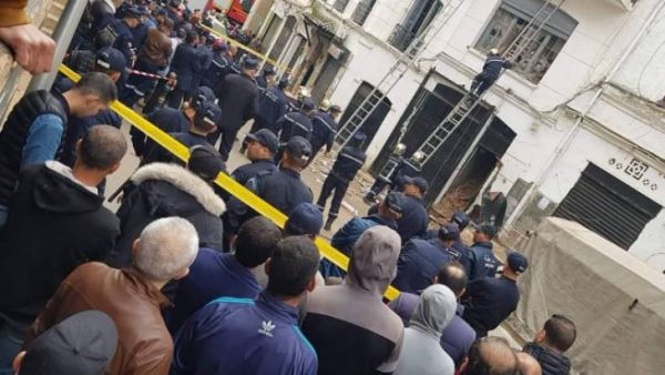 انهيار جزئي لعمارة من أربعة طوابق  بحي القصبة العتيق