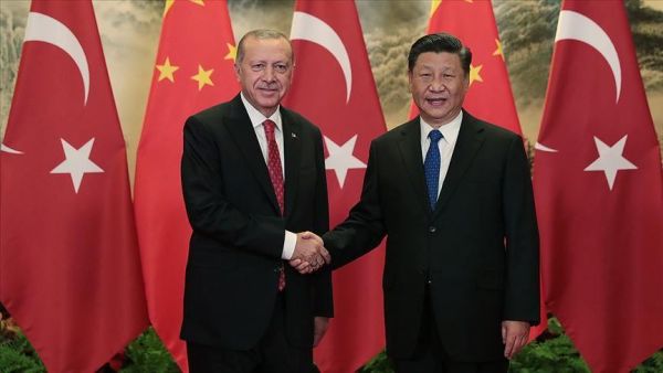 الرئيس التركي رجب طيب أردوغان ونظيره الصيني شي جينبينغ