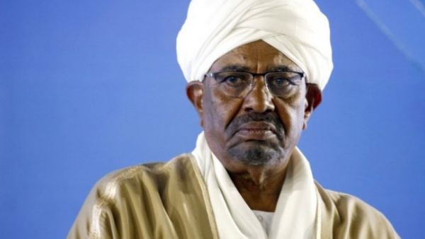 الرئيس المعزول عمر البشير 