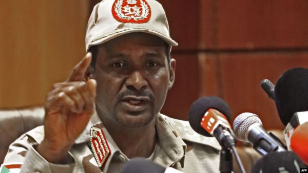  نائب رئيس المجلس العسكري بالسودان، محمد حمدان دقلو “حميدتي”