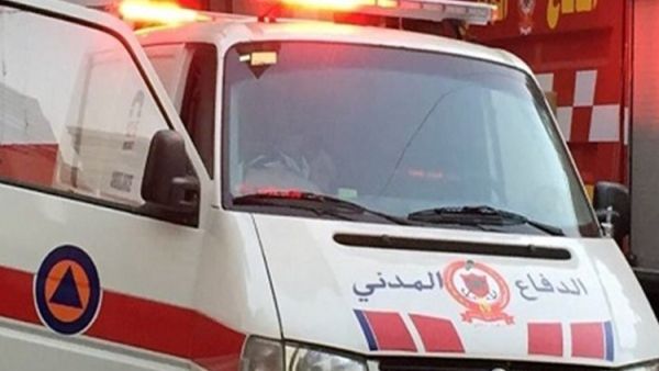  رشق سيارة للدفاع المدني، وإصابة 3 عناصر أحدهم جروحه بليغة في الرأس.