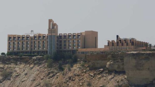 فندق فخم في جوادر حيث بنت الصين مرفأ في سياق خطة استثمارات ثنائية واسعة النطاق