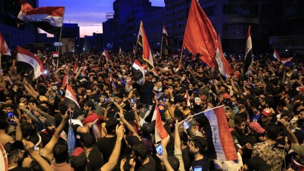 الصراع بين فصائل مسلحة تسبب بحرق وتدمير نحو 88 مقرا حزبيا وحكوميا وخاصا