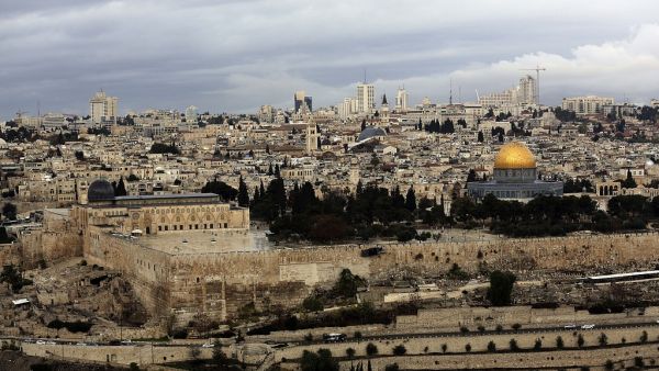  مدينة القدس تتعرض لأخطر هجمة تستهدف هويتها العربية والإسلامية
