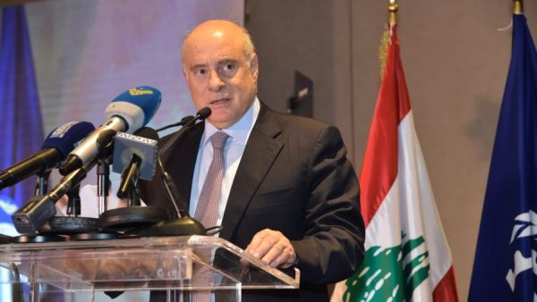 وزير العمل اللبناني، كميل أبو سليمان
