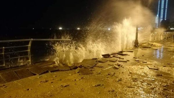  لبنان يشهد منخفضا جويا مصحوبا برياح عاتية وأمطار غزيرة وثلوج على المرتفعات