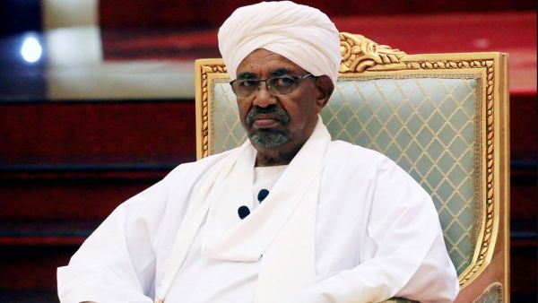 الرئيس السوداني السابق عمر البشير