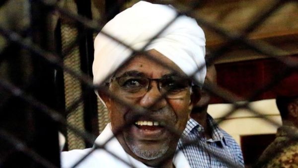 الرئيس السوداني المعزول عمر البشير