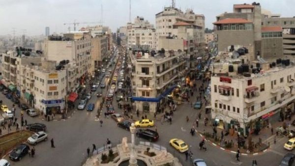 قطع الكهرباء عن مناطق واسعة في 3 مدن فلسطينية