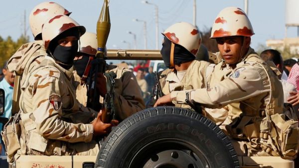 هجوم مسلح على عمال مدنيين قرب مطار العريش الدولي بمحافظة سيناء