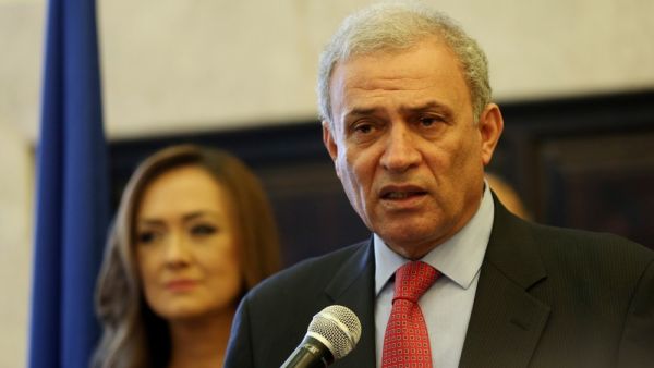 زياد أبو عمرو عضو اللجنة التنفيذية لمنظمة التحرير، نائب رئيس الوزراء
