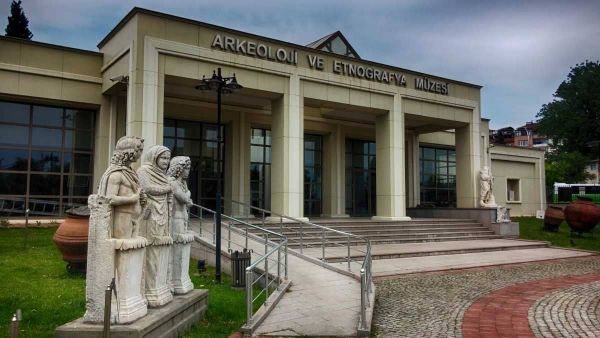 متحف علم الآثار والاثنوغرافيا سامسون