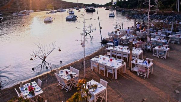 مطعم مارينا بودروم