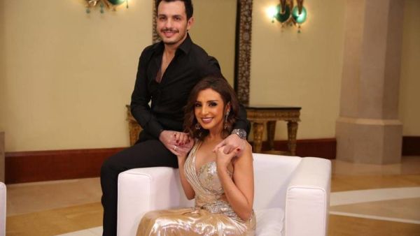 أحمد إبراهيم يثير الجدل برسالة غزل لزوجته الأولى ورد فعل صارم من أنغام! 