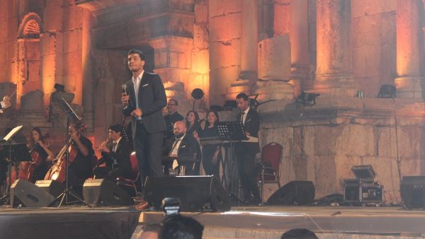 الفنان محمد عساف