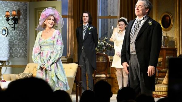 Sarah Jessica Parker Tests Positive for COVID-19