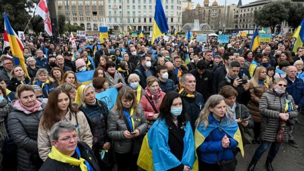 Russian Police Arrest 3,000 Ukraine Invasion Protesters