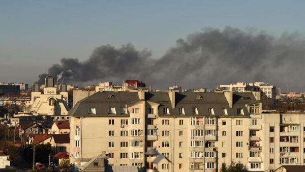 Russian Airstrikes Target Lviv Near Ukraine-Poland Border