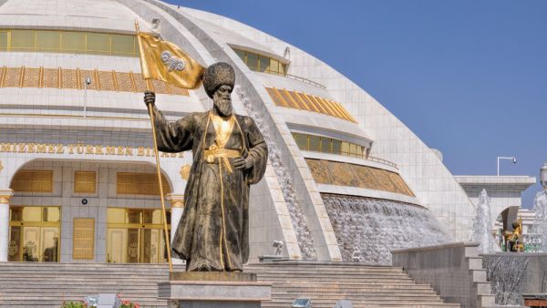 World’s 10 Most Expensive Cities for Expats in 2021
