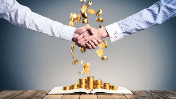 Most mergers and acquisitions (M&A) to date have involved banks with common major shareholders.