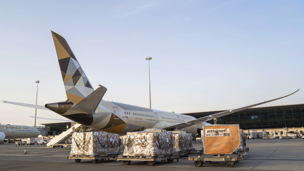 Etihad Airways Dreamliner. Etihad Cargo to Deliver Critical Airfreight Services to Australia