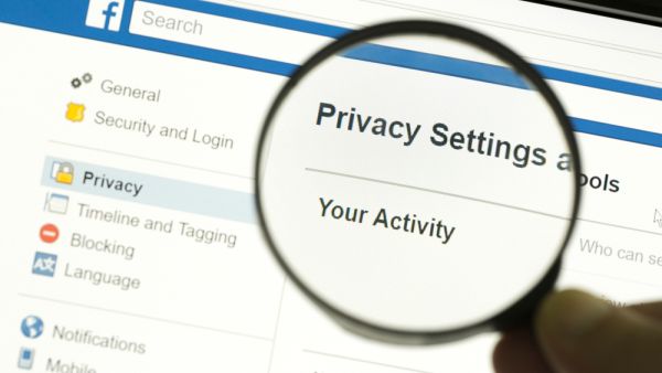 Facebook Tracks You Even with Location Settings Turned Off
