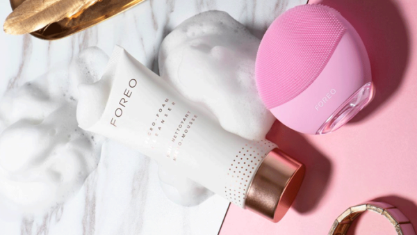 FOREO تقدم 5 نصائح قيمة لعلاج بشرة الوجه من البثور الناجمة عن ارتداء الكمامات