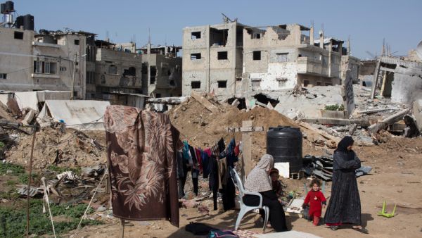 Qatar Offers Financial Aid to 100,000 Palestinian families in Gaza