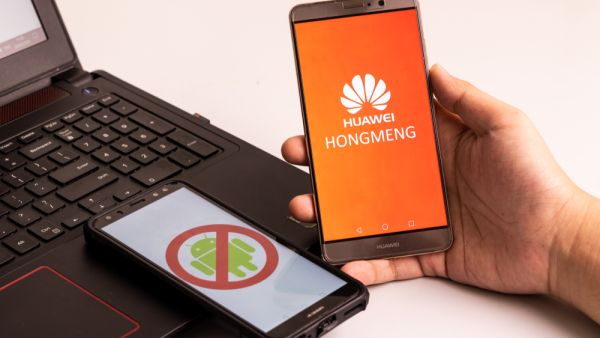 Its applications to trademark the OS show Huawei wants to use “Hongmeng” for gadgets ranging from smartphones, portable computers to robots and car televisions.