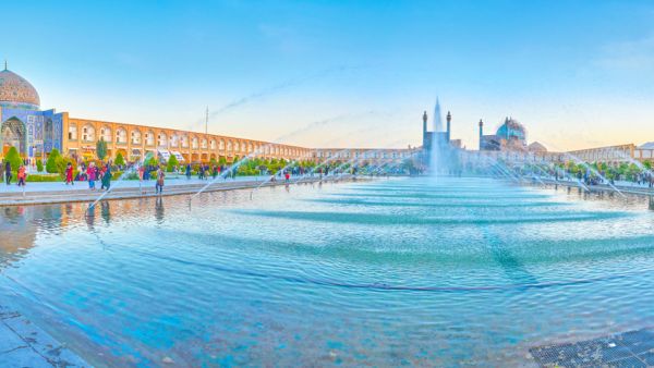 The largest numbers of tourists entering the Isfahan province are from Germany, France, China, Spain, Turkey, Japan, Greece, Thailand, and Australia.