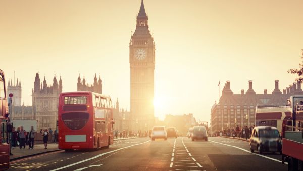 UK: Economy Threatened to Lose Over $640 Billion Due to Working from Home