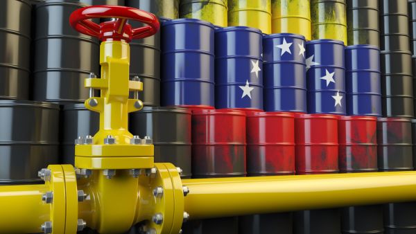 Why Venezuela's Oil and Gas Sector Is Severely Bleeding