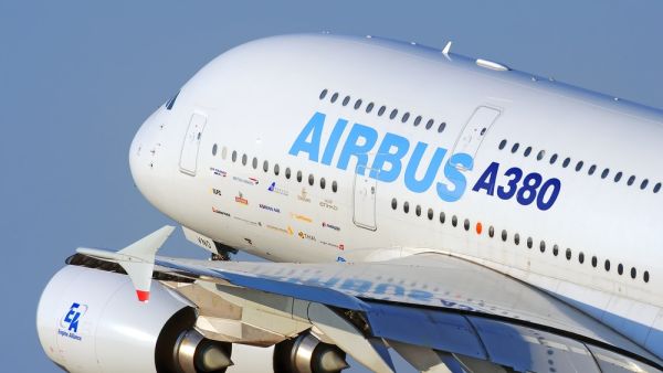 Airbus Delivers 863 Commercial Jets to 99 Customers in 2019