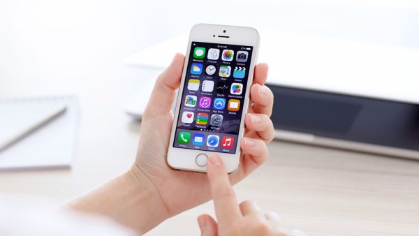 This issue does not affect iPod touch or any iPad models that have Wi-Fi only. It also doesn't affect iOS devices newer than those listed above.