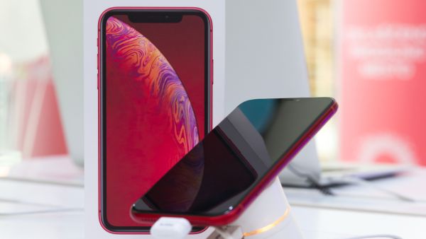 Apple: iPhone XR Is the Top-Selling Model Globally in Q3 2019