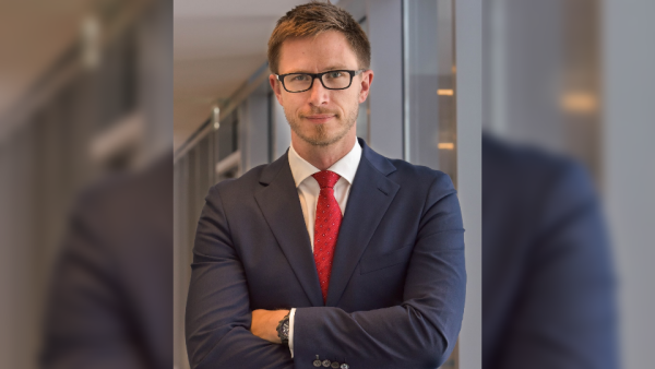 James Thomas, partner with Strategy& Middle East. How Middle East Oil and Gas Companies Can Translate Their Net-Zero Ambitions into Actions