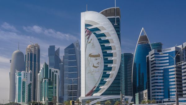 Qatar: Expat Workers Start Arriving Amid The Easing of Restrictions On Work Visas