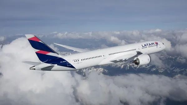 طائرة الإمارات الإيرباص A380