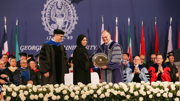 خلال الحدث