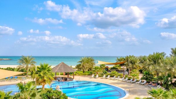 Danat Jebel Dhanna Resort,