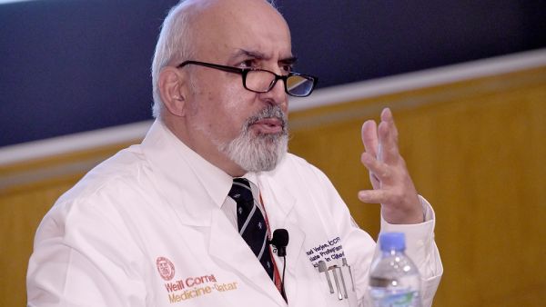 الدكتور محمد فيرجي، الأستاذ المشارك لطب الأسرة في وايل كورنيل للطب - قطر