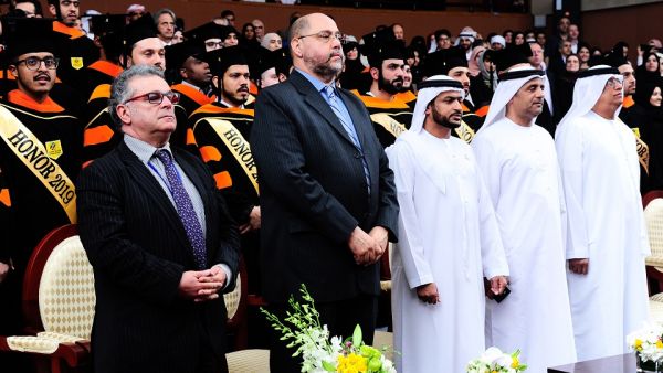 خلال الحدث